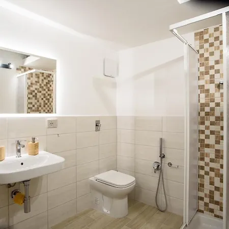 Station - Fanale Apartamento *